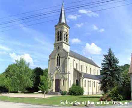 Photo : Eglise Saint Bonnet de Tronçais  