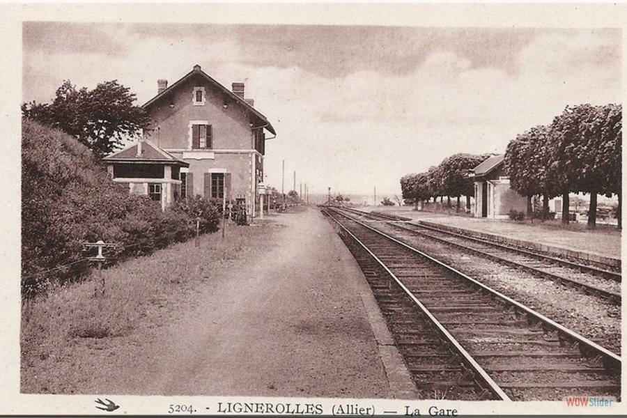 LIGNEROLLES - Ligne de chemin de fer - Vue sur la gare