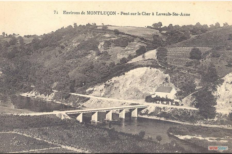  LAVAULT SAINTE-ANNE - Pont sur le Cher 